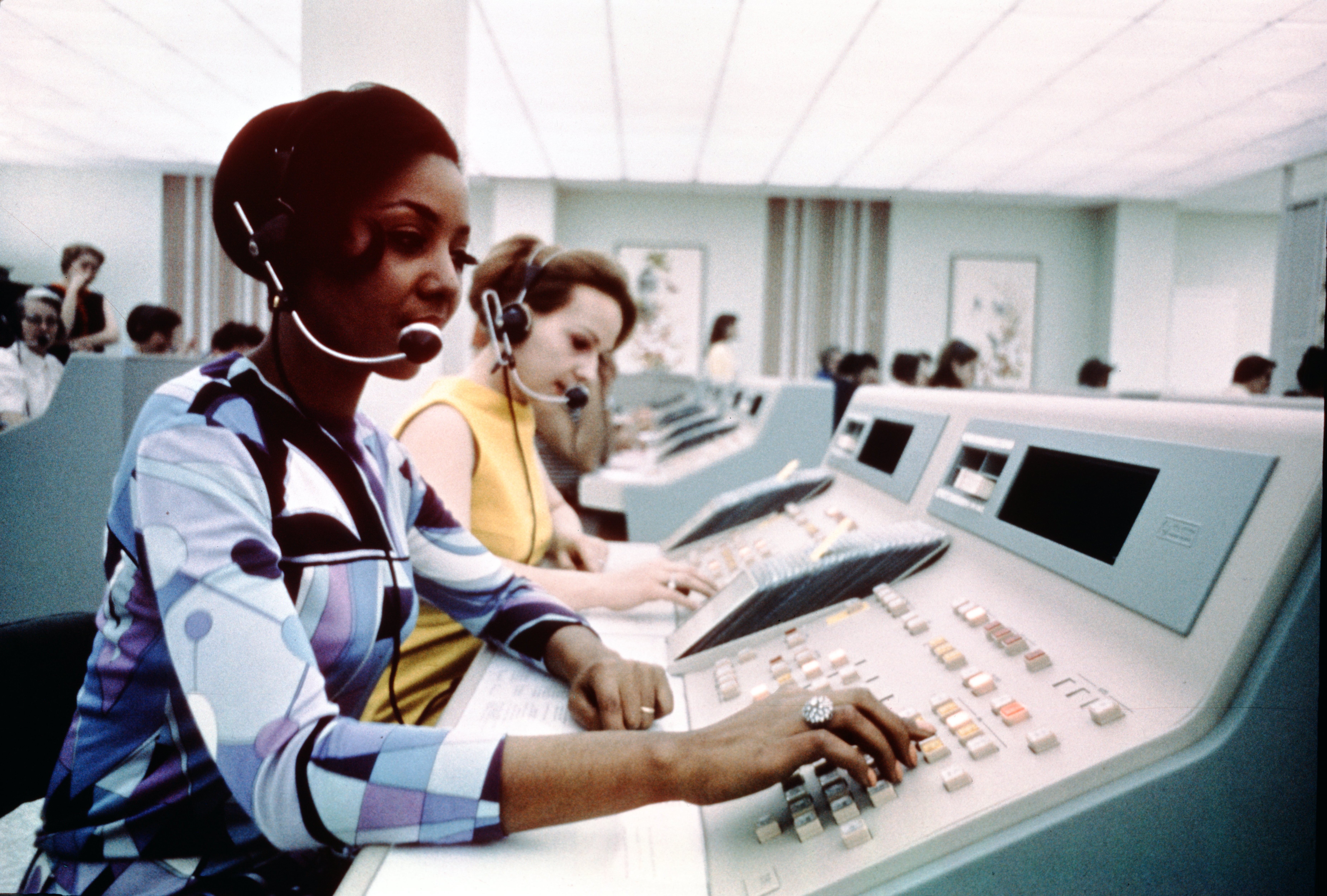 First TSPS operators, Morristown, NJ (1969)