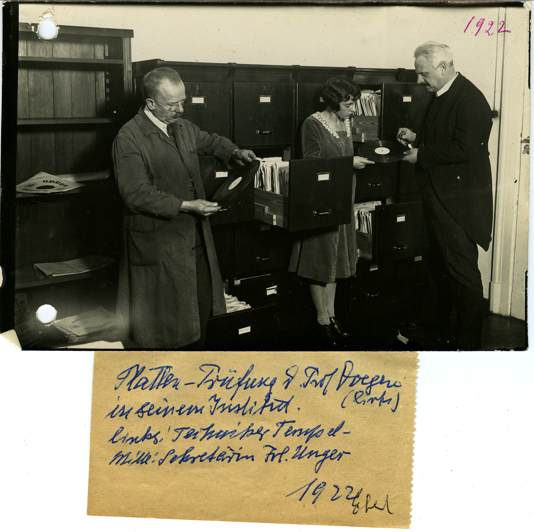 Wilhelm Doegen examines a record at his institute.