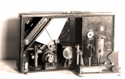 Portable phonodeik, designed by Dayton Miller in 1918